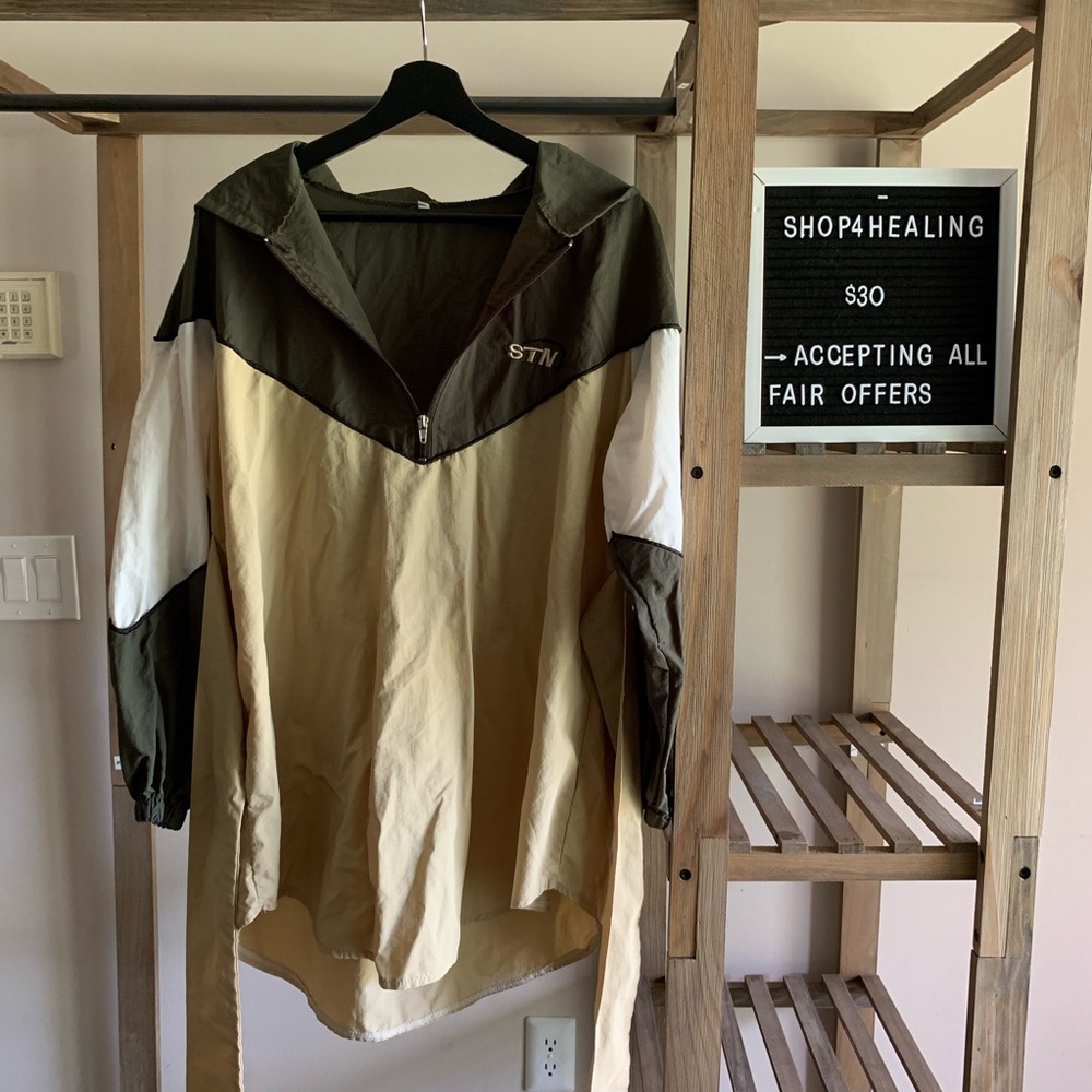 Hooded Windbreaker Jacket ✵ STN
